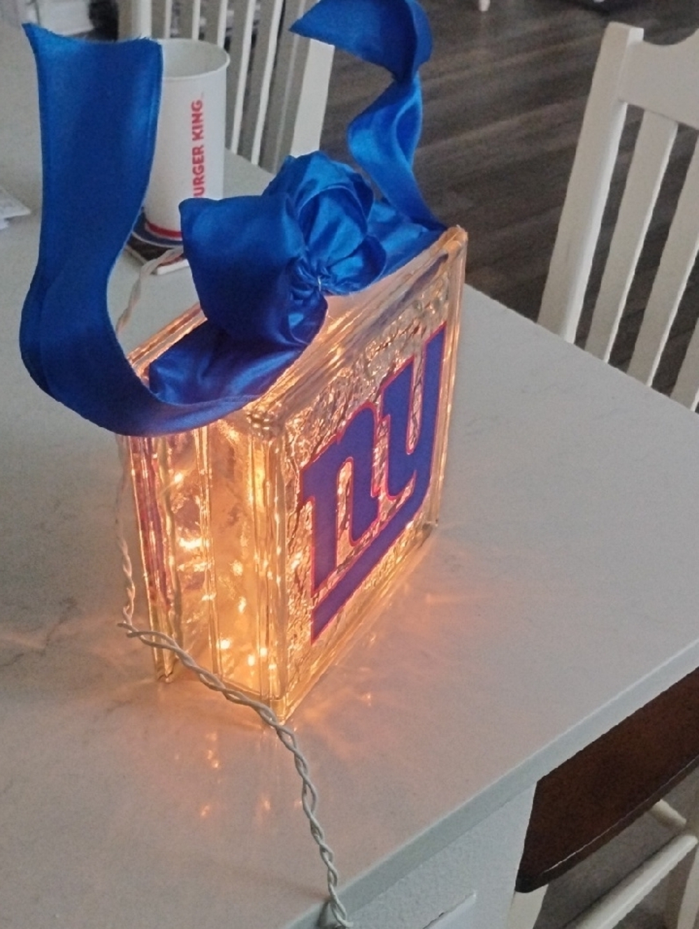 NFL New York Giants Glass Block Light with Blue Ribbon - Picture 6 of 10